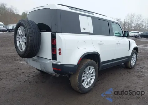 2024 Land Rover Defender 110 P300 z USA, uszkodzony, nr VIN SALEJ7EX2R2255731